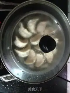 Make Pink shrimp dumplings step 6