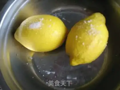 Make Honey lemonade step 2