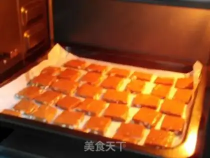 Make Red sugar almond cookies step 10