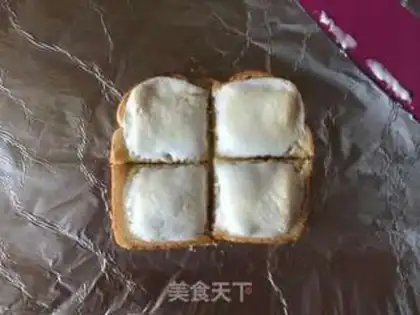 Make Roasted marshmallow toast step 4