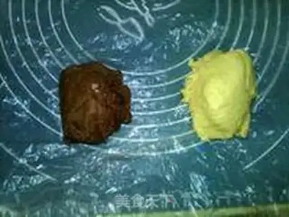 Make Coco-bread step 9