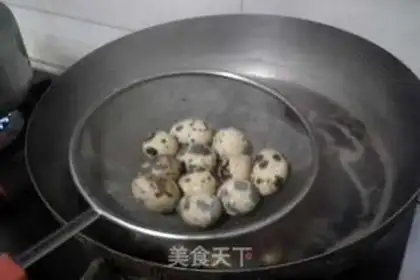 Make Five quail eggs step 3
