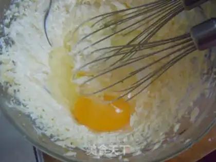 Make Strawberry cookies step 2
