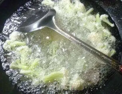 Make Shrimp-skinned casserole step 2