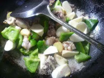 Make Breath-breathing bull frogs step 6