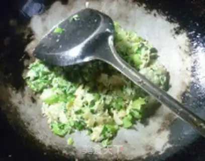 Make Shrimp pickles and duck eggs step 8