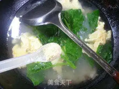 Make Burger egg fan soup step 8