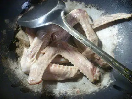 Make Beer duck wings step 1