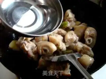 Make Roasted pig hoof step 8
