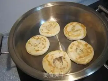 Make Beef pie step 15