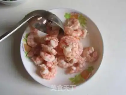 Make Piper shrimp fried rice step 6