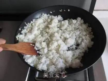 Make Piper shrimp fried rice step 9