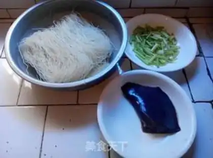 Make Pork rice powder step 0