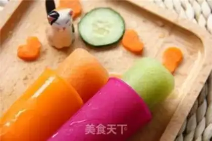 Make Two-colour fruit and fruit popsicles step 5