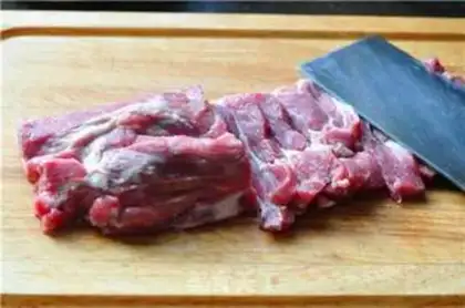 Make Five fragrances of fried meat step 1