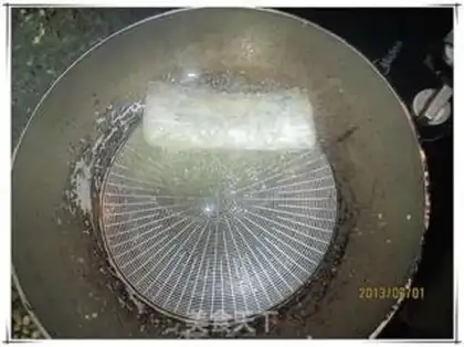 Make Jell-O fish step 3