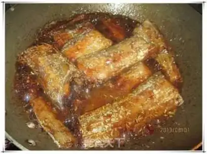 Make Jell-O fish step 7