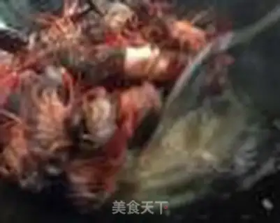 Make Spicy lobster step 2