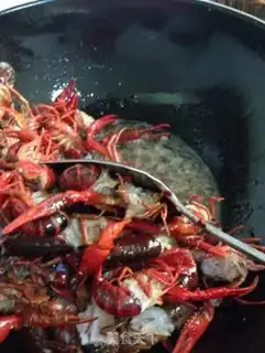 Make Spicy lobster step 3