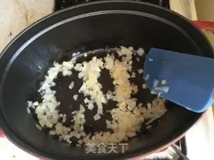 Make Italian red sauce step 5