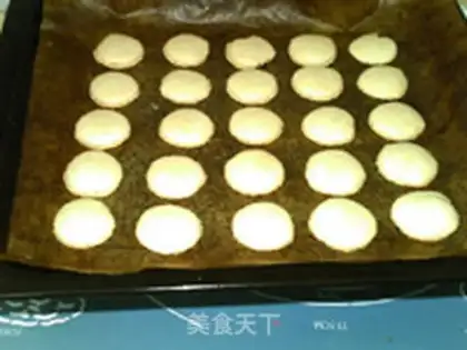 Make The original macaron step 15