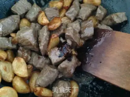 Make Black garlic beef step 6
