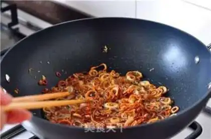 Make Taiwan halogen rice step 6