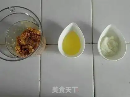 Make Colored peanut plum step 2