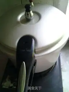 Make Tomato potato stew step 0