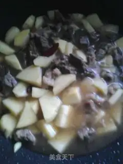 Make Tomato potato stew step 2