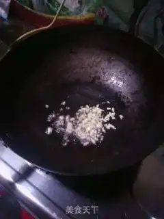 Make Garlic cabbage step 1