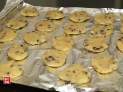 Make Chocolate nut cookies step 10