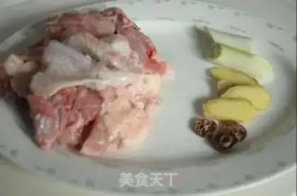 Make Chicken soup with hep step 0