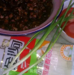 Make Dry mushroom noodles step 0