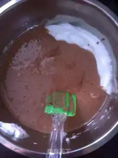 Make Chocolate mousse cake step 10