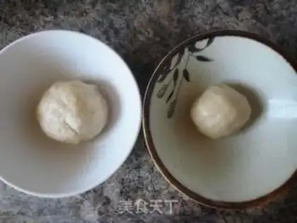 Make Squeeze meat mooncake step 4