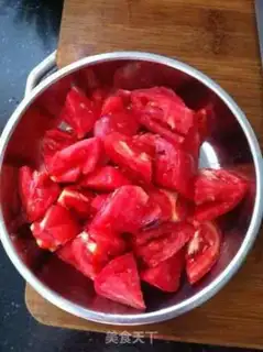 Make Tomato egg soup step 0
