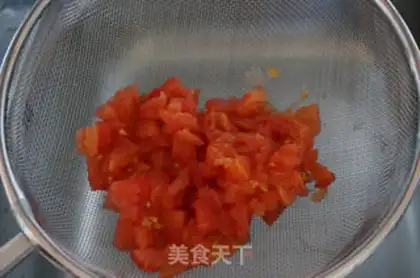 Make A tomato cup step 1
