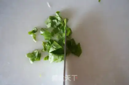Make A tomato cup step 2