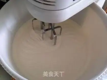 Make Twinberry candy cake step 1