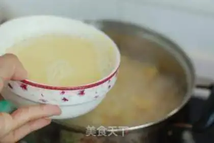 Make Potato porridge step 1