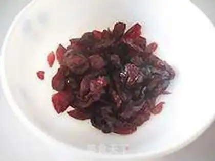 Make Chestnut cranberry ice cake step 8