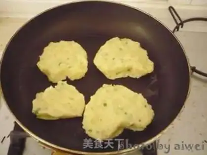 Make Fried potatoes step 7