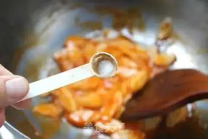 Make Hot fried rice cake step 6