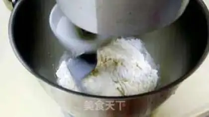 Make Peach buns step 0