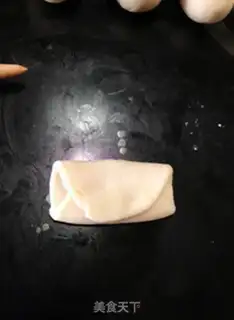 Make Squeeze meat mooncake step 10