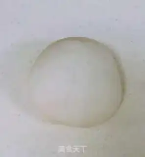 Make Peach buns step 1