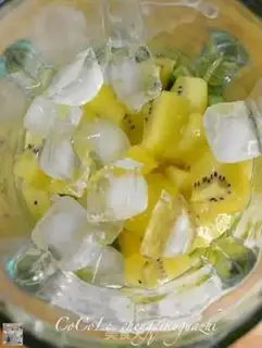 Make Double fruit emerald juice step 1