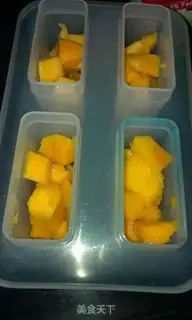 Make Mango milk popsicle step 1