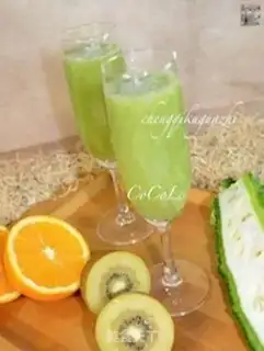 Make Double fruit emerald juice step 5